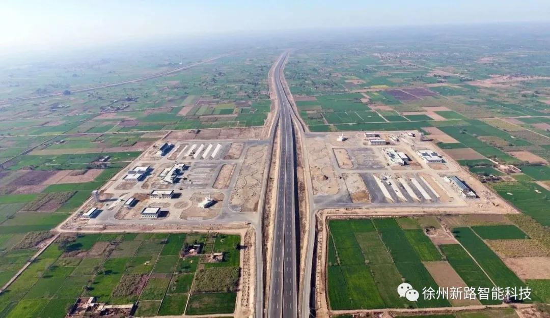 新路科技滑模機(jī)攻堅(jiān)克難創(chuàng)佳績，中鐵二十局海外工程再獲好評(píng)！